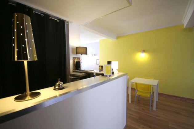 Little 2* Brest
